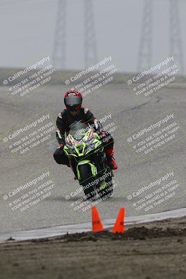 media/Nov-29-2025-TrackDaz (Sat) [[10ae2d9bce]]/B Group/Session 3 (Outside Grapevine)/